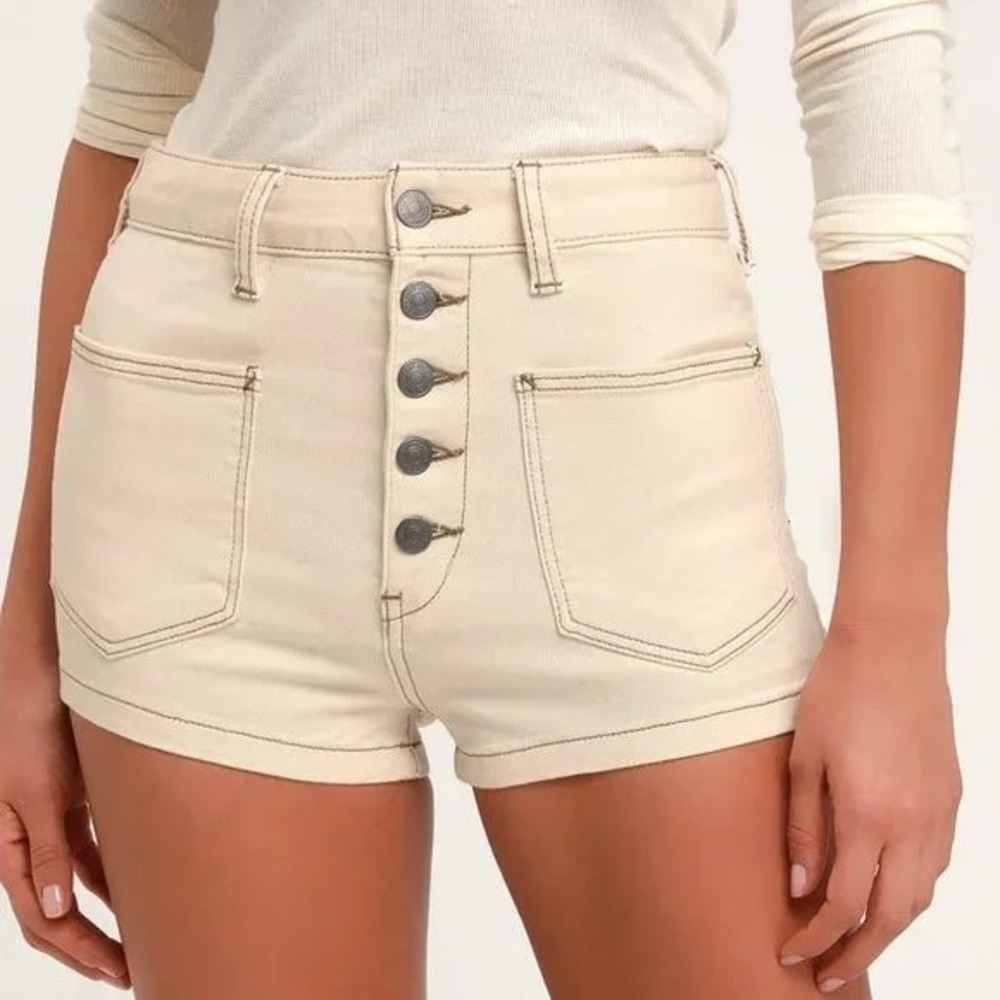 We The Free High Rise Bridgette Cream Button Fly Denim Shorts‎